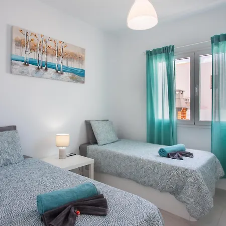 Suena Playa Blanca (Lanzarote)